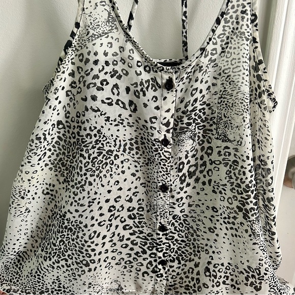 White Leopard comfy outfit - Picture 2 of 4